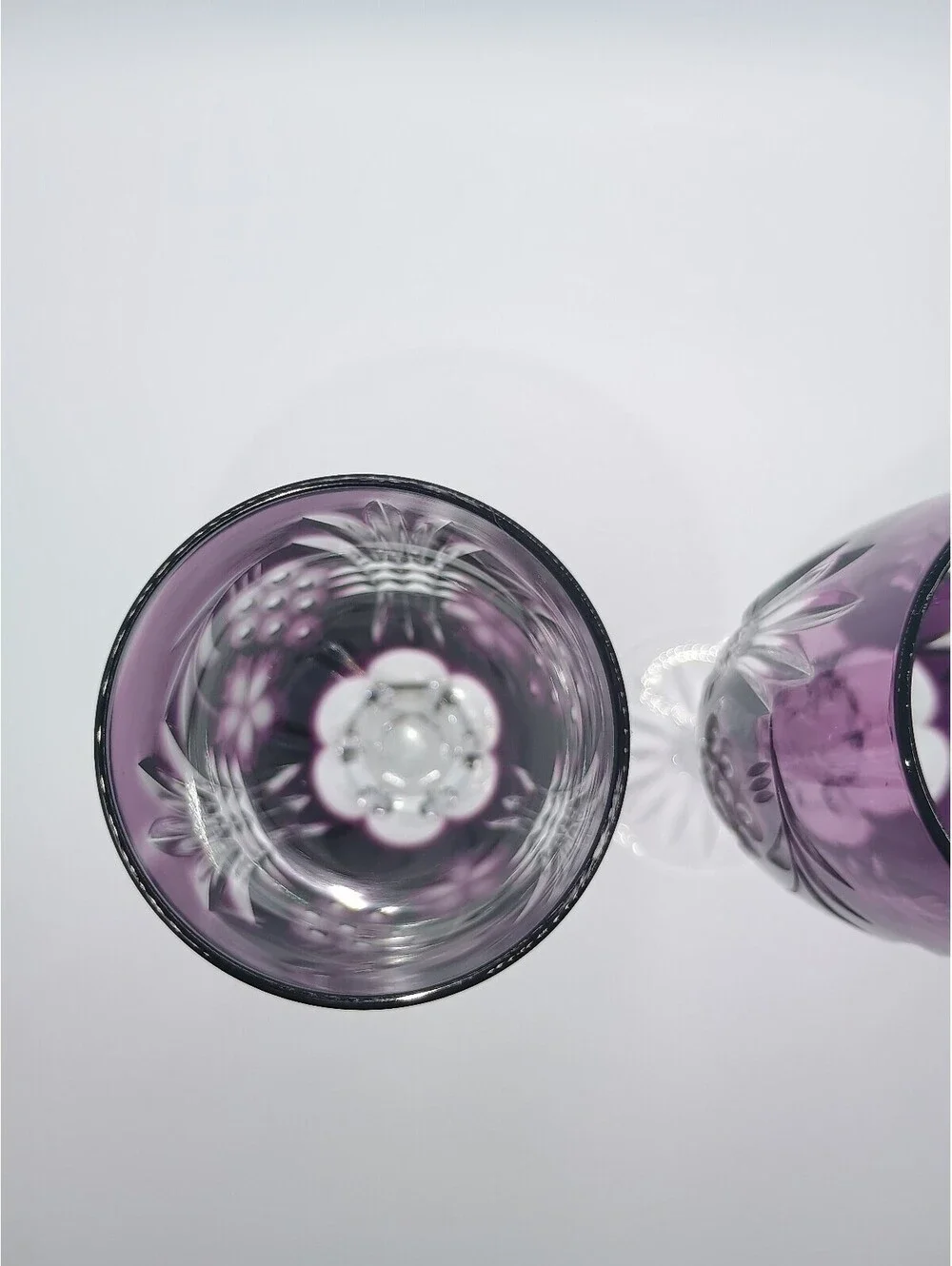 Ajka Marsala cut-to-clear amethyst crystal champagne flutes 8-1/2inches Tall